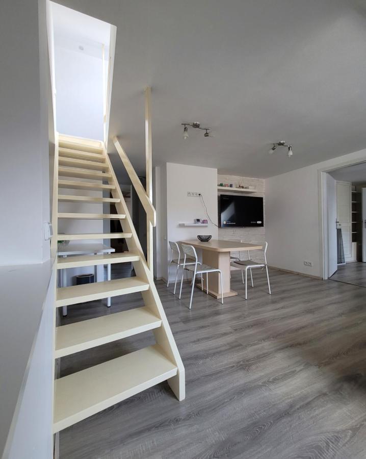 Excellent Apartments Central 3 Min Walk From The Colonnade Karlsbad Exteriör bild